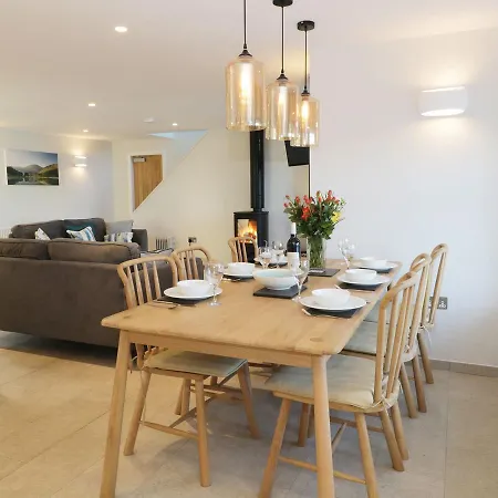 Lund * אמבלסייד